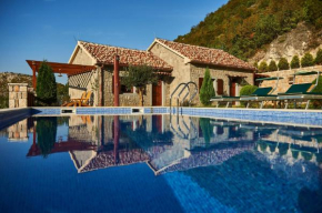 Отель Eco Resort Cermeniza  Вирпазаре